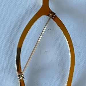 A wish 😉🥰 I'm pleasantly surprised how many of these I see. Gold wishbone 1970